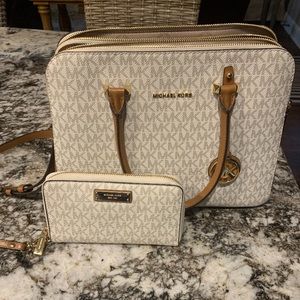 Michael Kors purse and wallet
